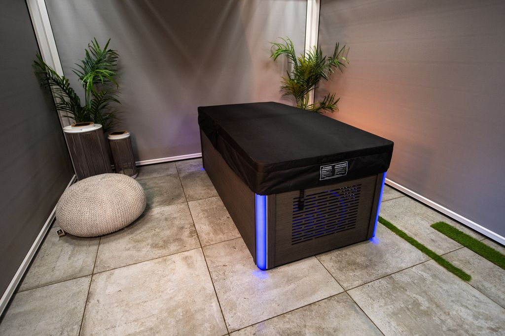 Chill Tubs Pro thermotető